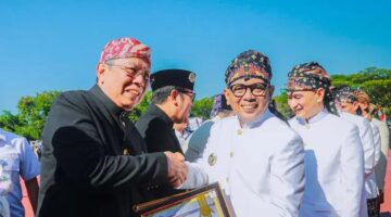 Publik Apresiasi Walikota Tangsel Benyamin Davnie Raih Pengharagaan Gemilang